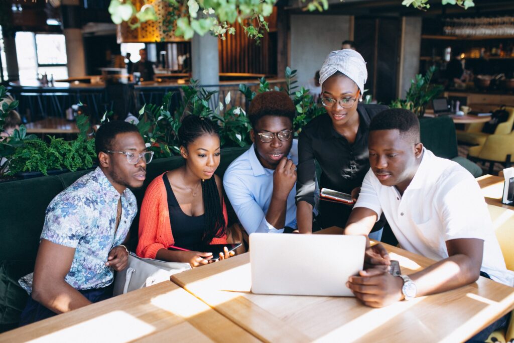 Winning Global Clients as an African Freelance Designer