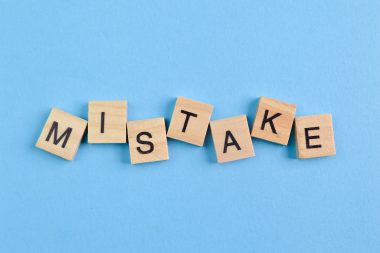 Top Mistakes African Freelancers Make When Pitching for Gigs